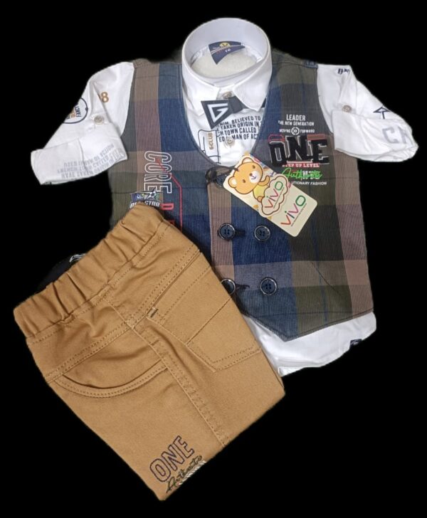 3 PIECE SUIT